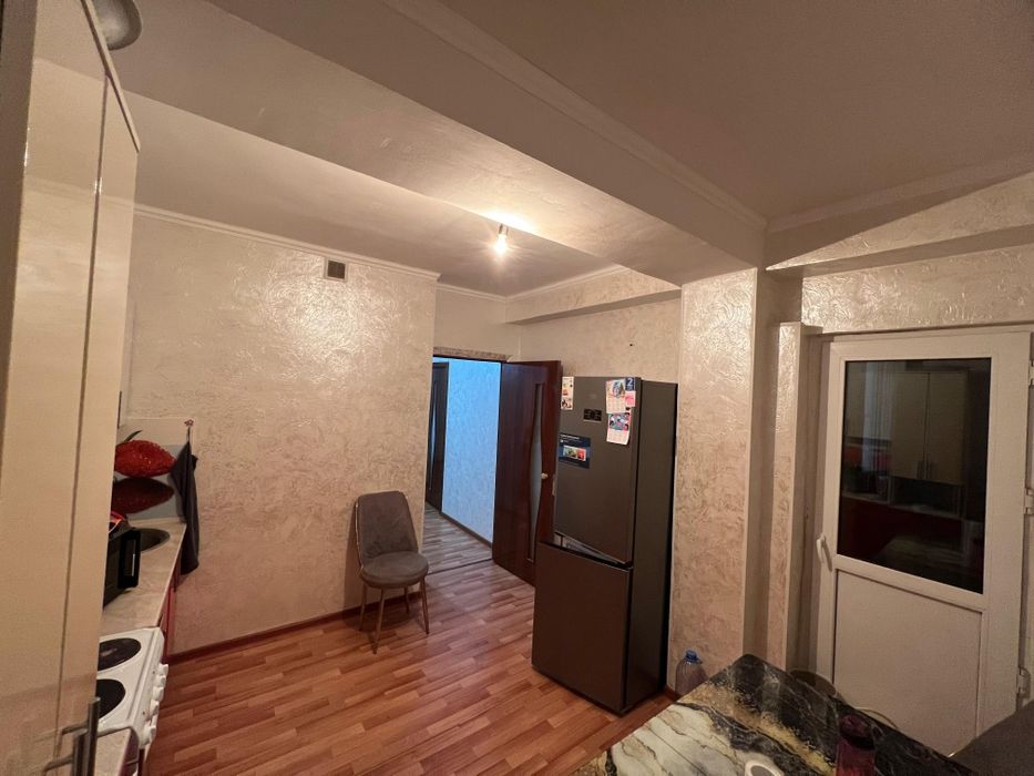 Продаётся 2-х комнатная квартира