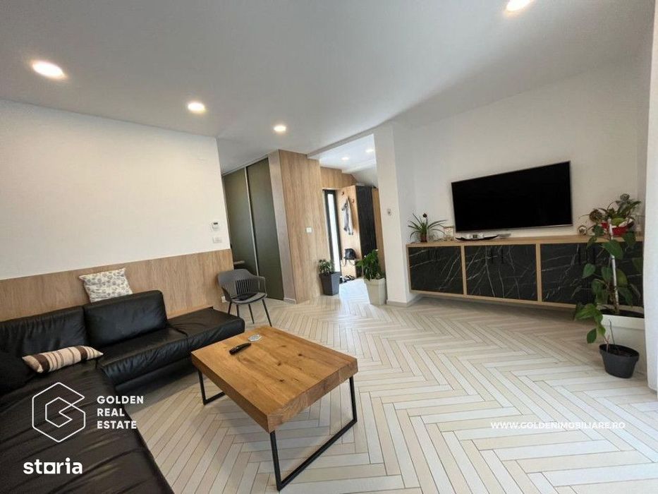 Casa tip triplex - penthouse cu vedere panoramica, zona Giroc — fotografia 1