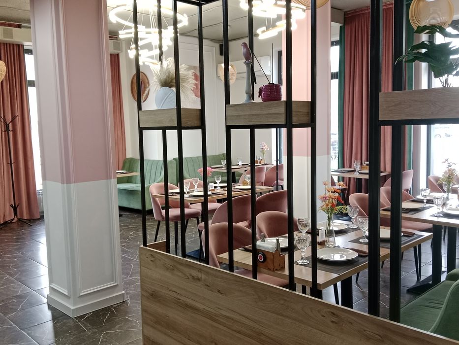 Продам действующий кафе