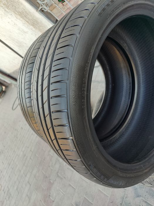 Летняя резина 245/40R19(2шт)