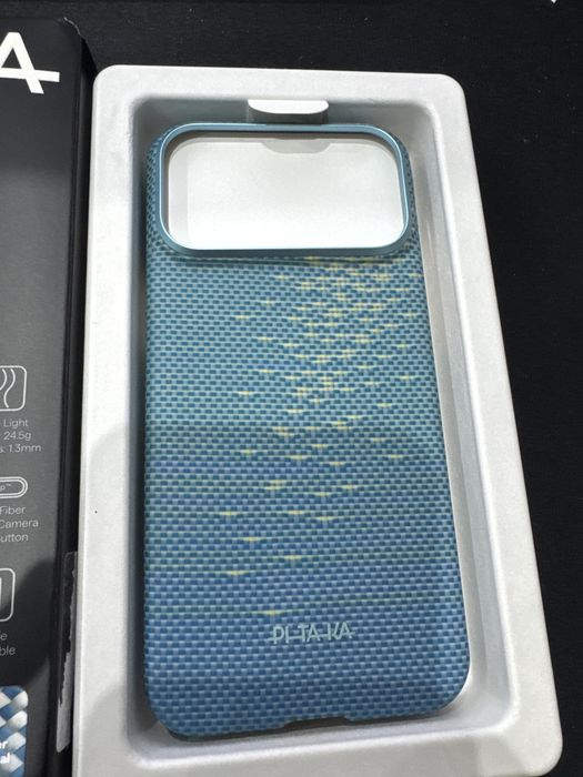 Husa Pitaka pentru iPhone 17 Pro Max