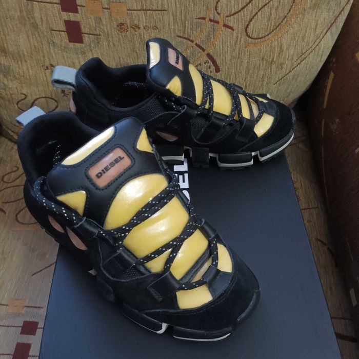 Обувки / Сникърси Diesel 36