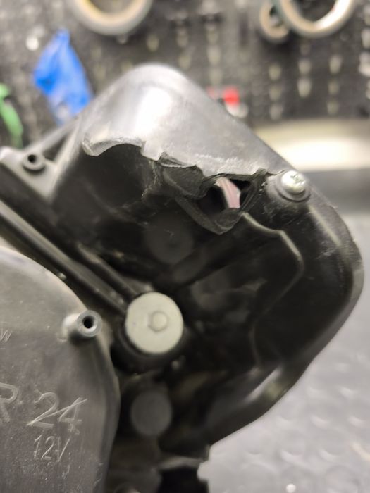 Фар suzuki vitara