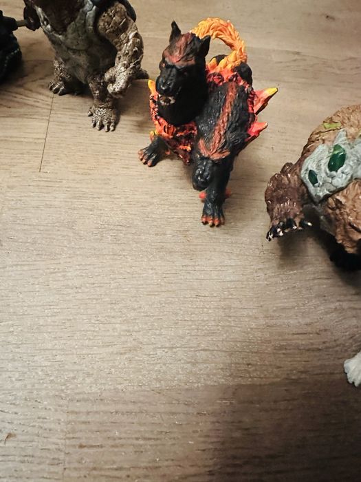 Seria Eldrador jucarii Schleich