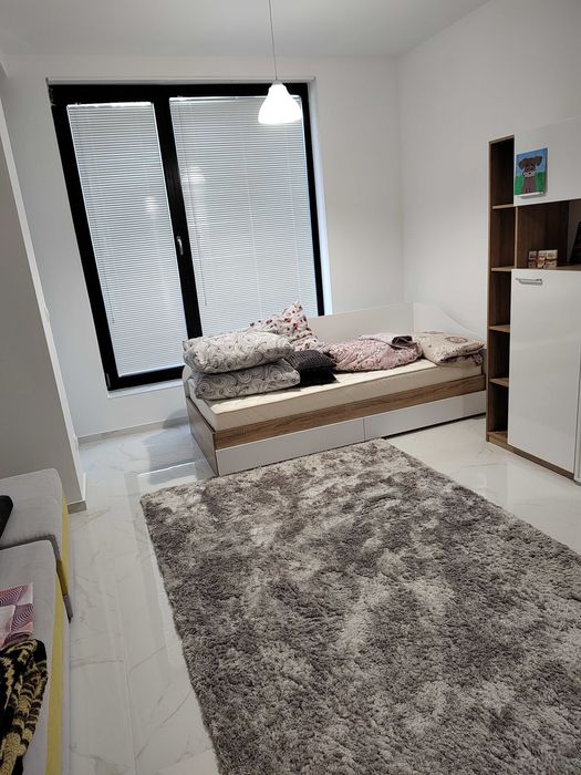 Едностаен апартамент под наем Дружба 2