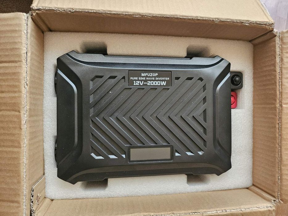 Инвертор  2000 W