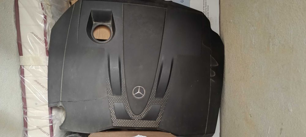 Преден капак,  предни калници и капак за двигател w204