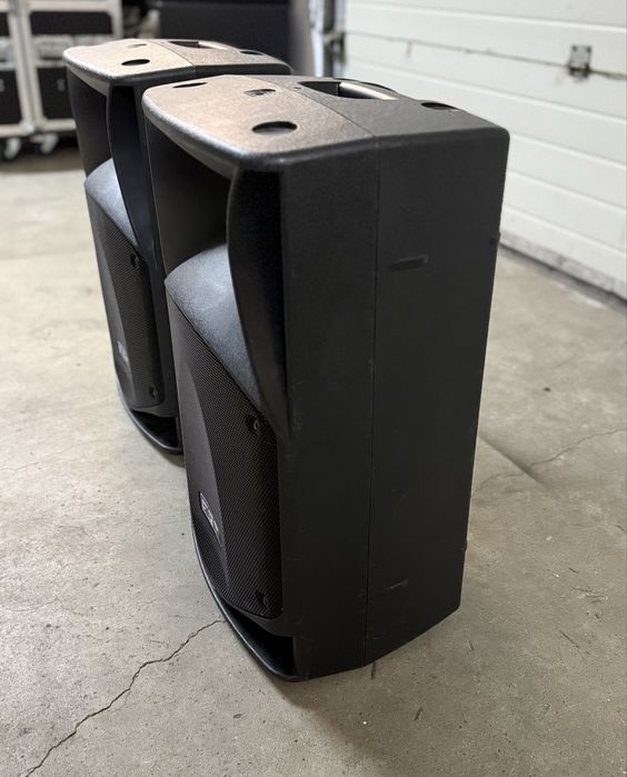 Vând boxe FBT Promaxx12A