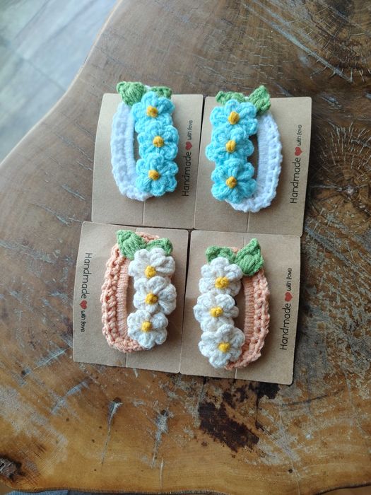 Ръчно плетени детски фиби