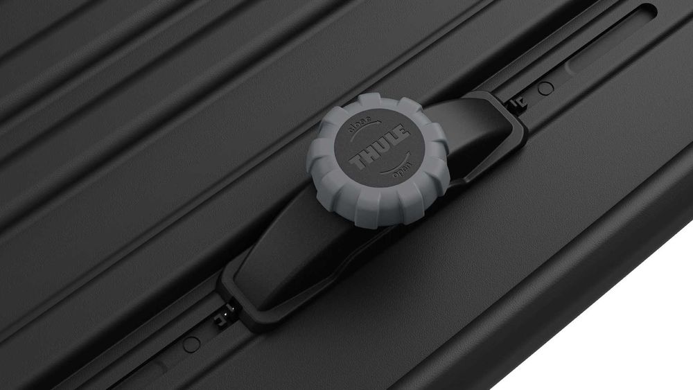 Автобокс Thule Motion 3 XL Black 500 литра Черен гланц багажник за автомобил