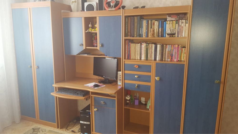 Продам детскую стенку