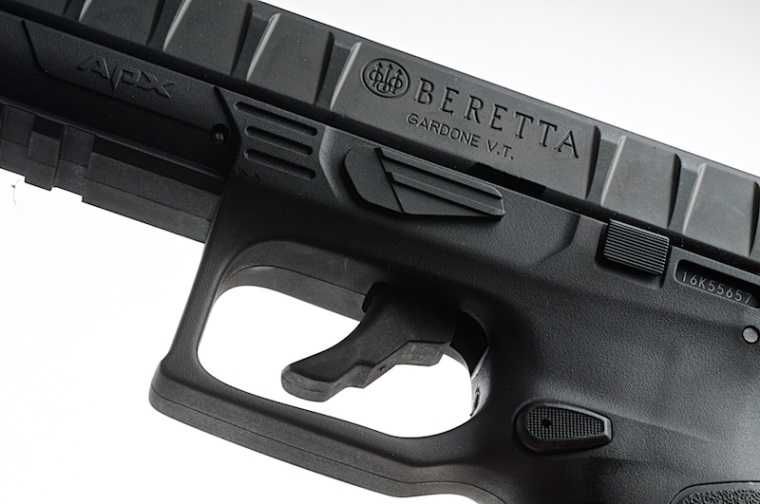 Pistol APX   Umarex 4Joules Beretta  CO2 airsoft