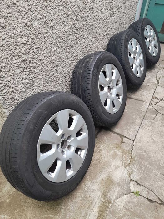 Jante Aluminiu pe 16-Audi A6 + Anvelope