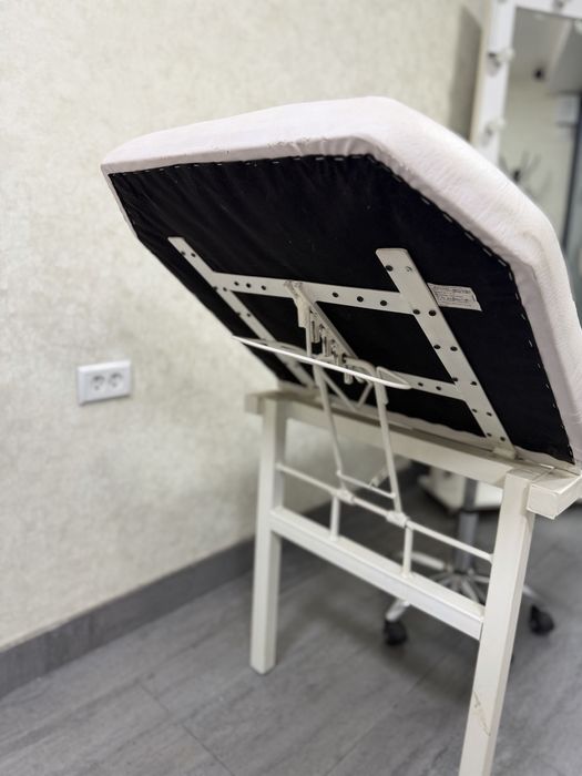 Кушетка 600 000 сум!