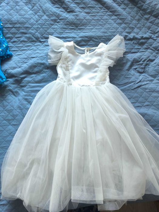 Продаю 15 штук одежды для девочки 6-10 лет