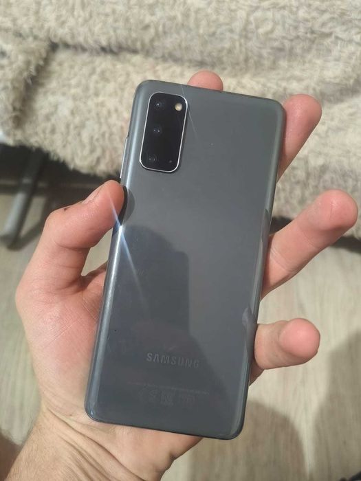 Обменяю Samsung s 20 в
