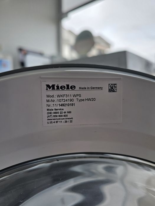 Пералня Míele W1