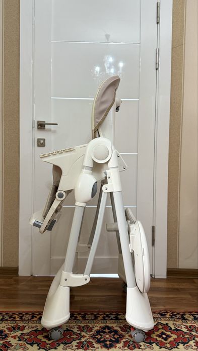 Продаю детский стульчик для кормления