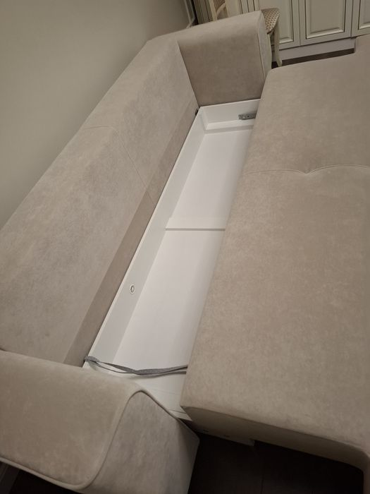 Продам Диван новый