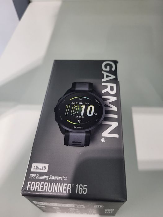 Смарт-часы Garmin Forerunner 165