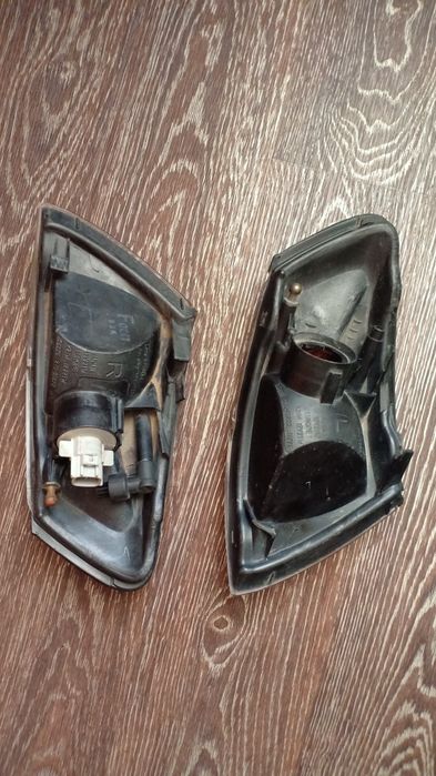 Поворотники Mazda 626 GF