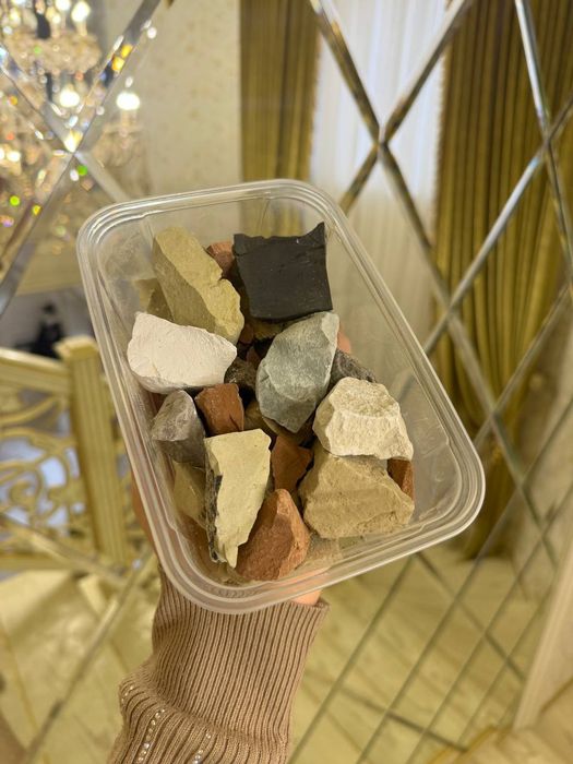 Gilvata glina mel kesak tosh