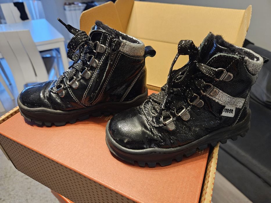 Зимни боти Todor момиче