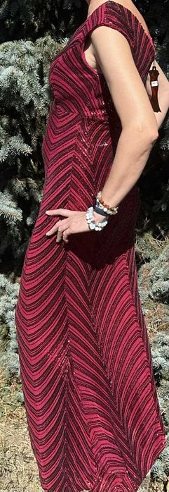 Официална рокля с пайети