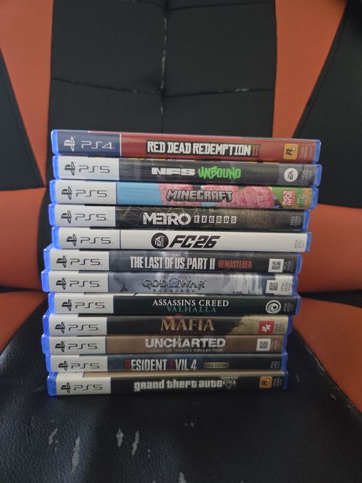 Playstation 5 Slim 2 джойстика +12 игри