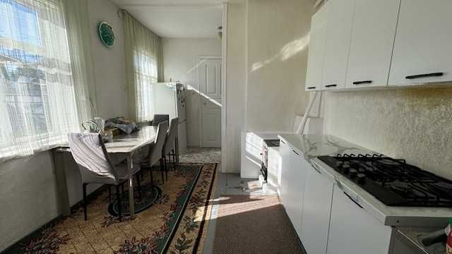 Продам дом в хорошем районе.