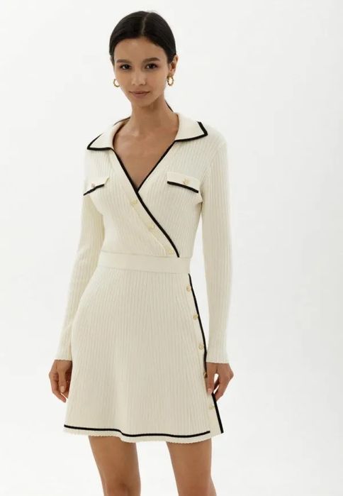 Продам Платье Lichi S