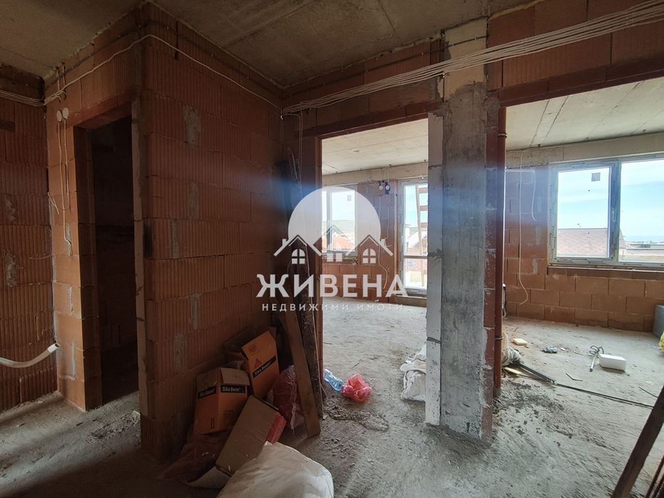Продава нов 4-стаен апартамент, кв. Виница
