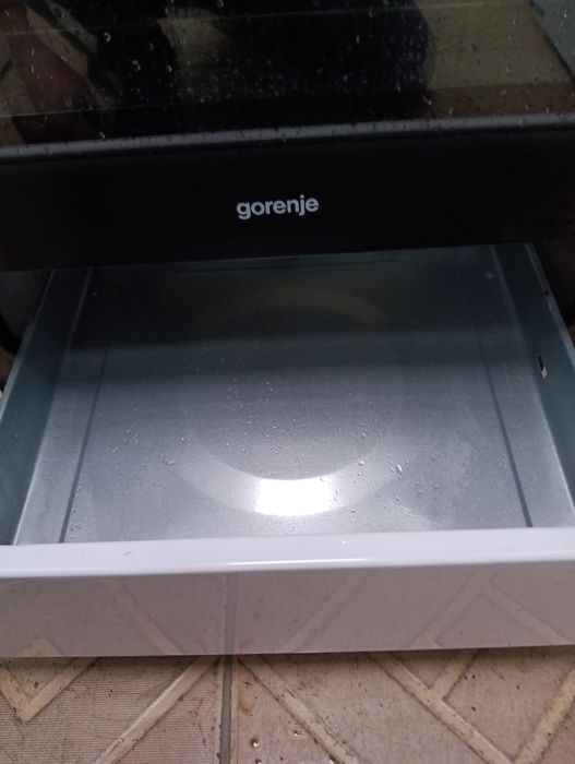 Свободно стояща печка с керамичен плот Gorenje 2годиниГаранция