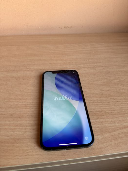 Iphone 12 92% батерия отлично състояние