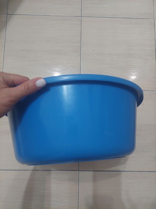 Тазики пластмассовые