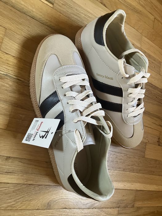 Pantofi unisex 42