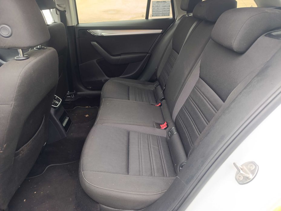 Skoda Octavia / Шкода Октавия  1,6ТДИ  115к.с. - на части