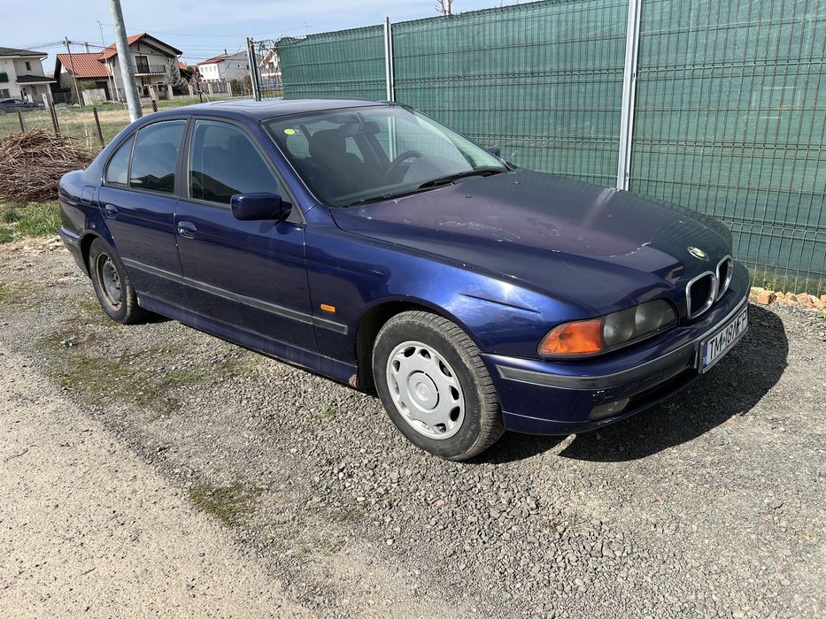 BMW E39 Seria 5 din 1996