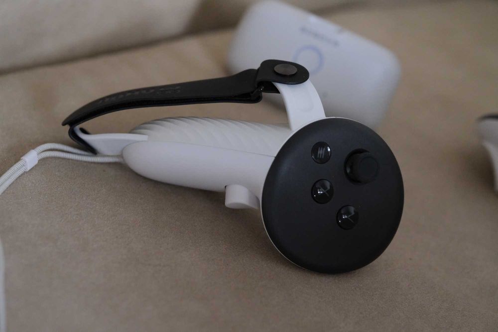 Meta Quest 3 (128gb) + BoboVR + кейс