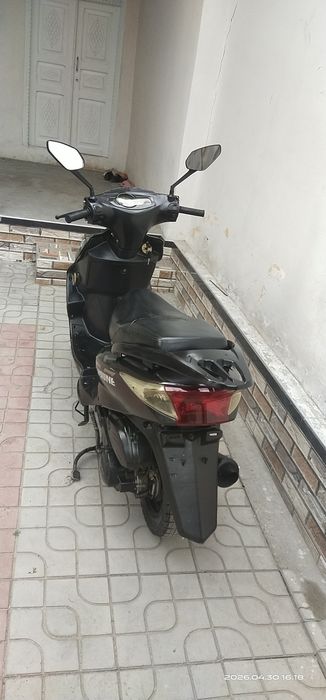125cub skuter sotiladi
