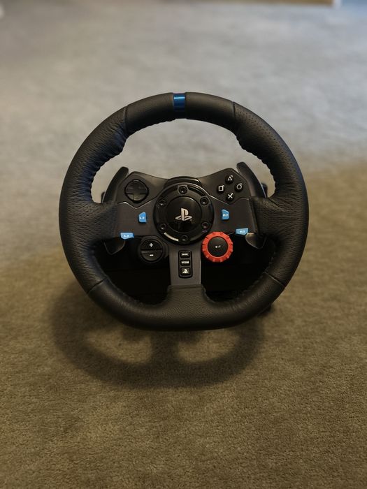 Volan Logitech Driving Force G29 pentru PS5 , PS4 , PS3 , PC