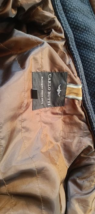 Продам зимнюю куртку