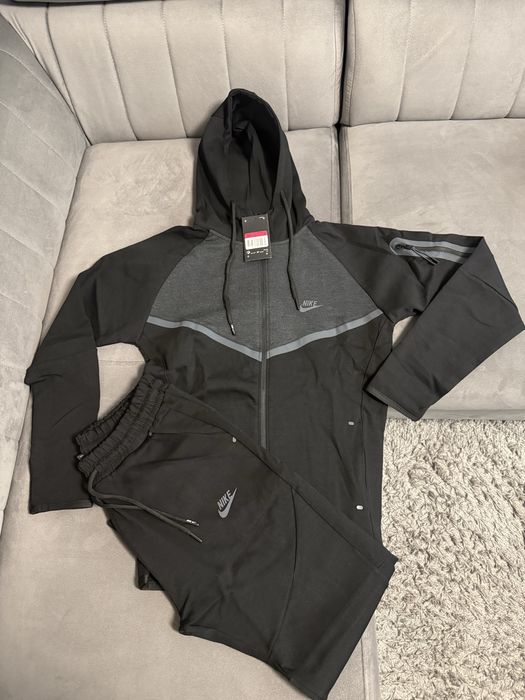 Мъжки екип nike tech