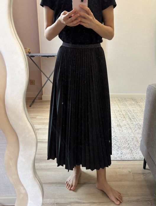 Плесированная юбка Uniqlo