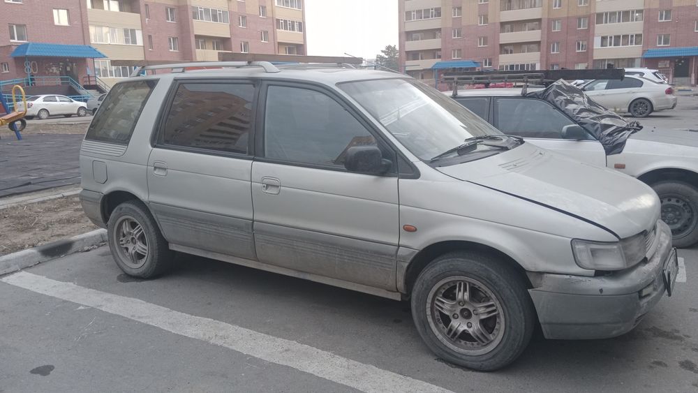 Продам Митсубиси Спейс вагон