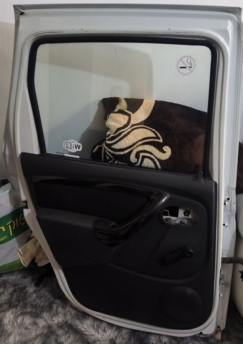 Portiera Duster stingă spate