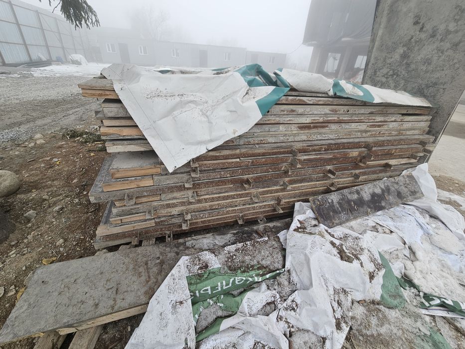 Продам опалубку доя колонн