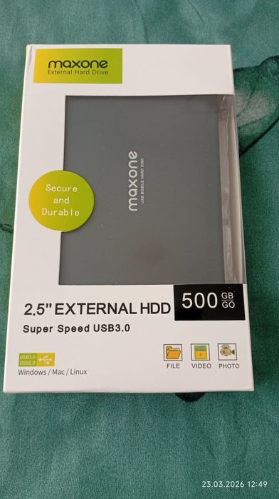 Hdd extern nou, 500Gb, usb3, sigilat, cu carcasă Maxone metalică și  hdd  Toshiba în el.