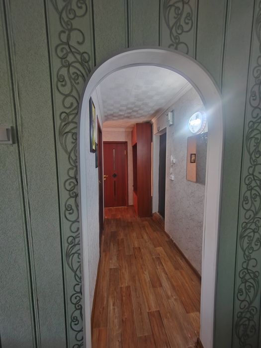 Продаётся 2 х комнатная квартира, писать и звонить только ватсап