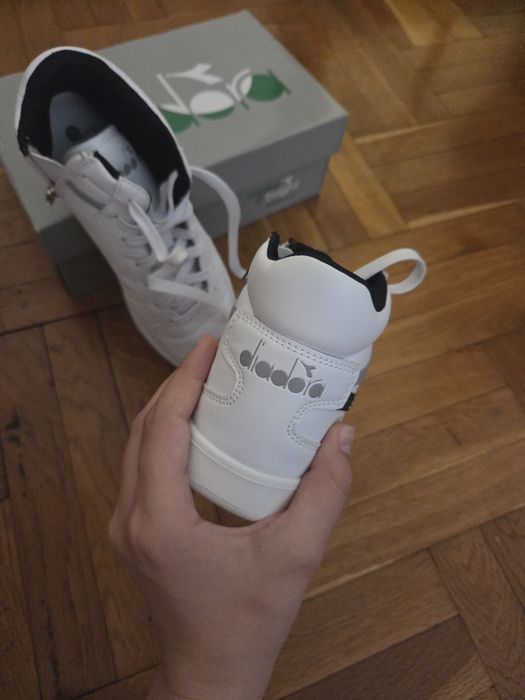 Diadora маратонки унисекс 37 номер